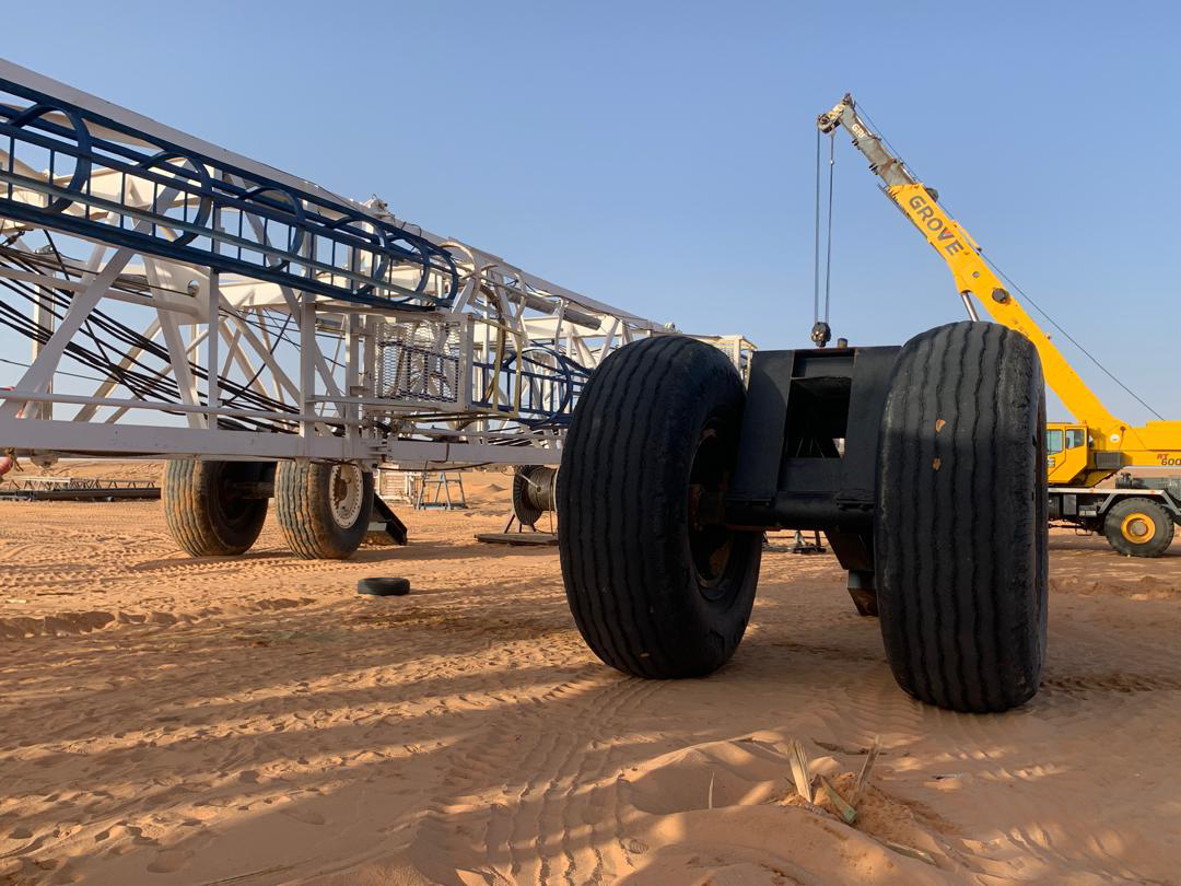 Heavy and Light Transport